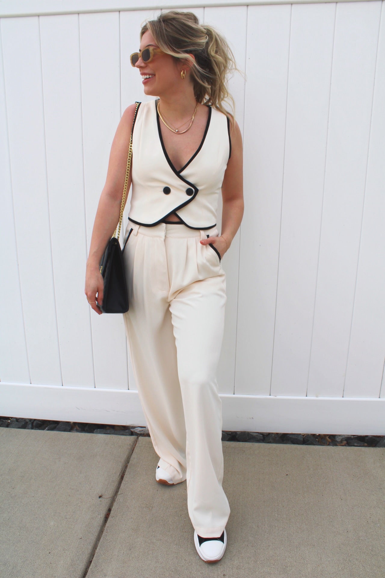 Open Edit Cream & Black Set